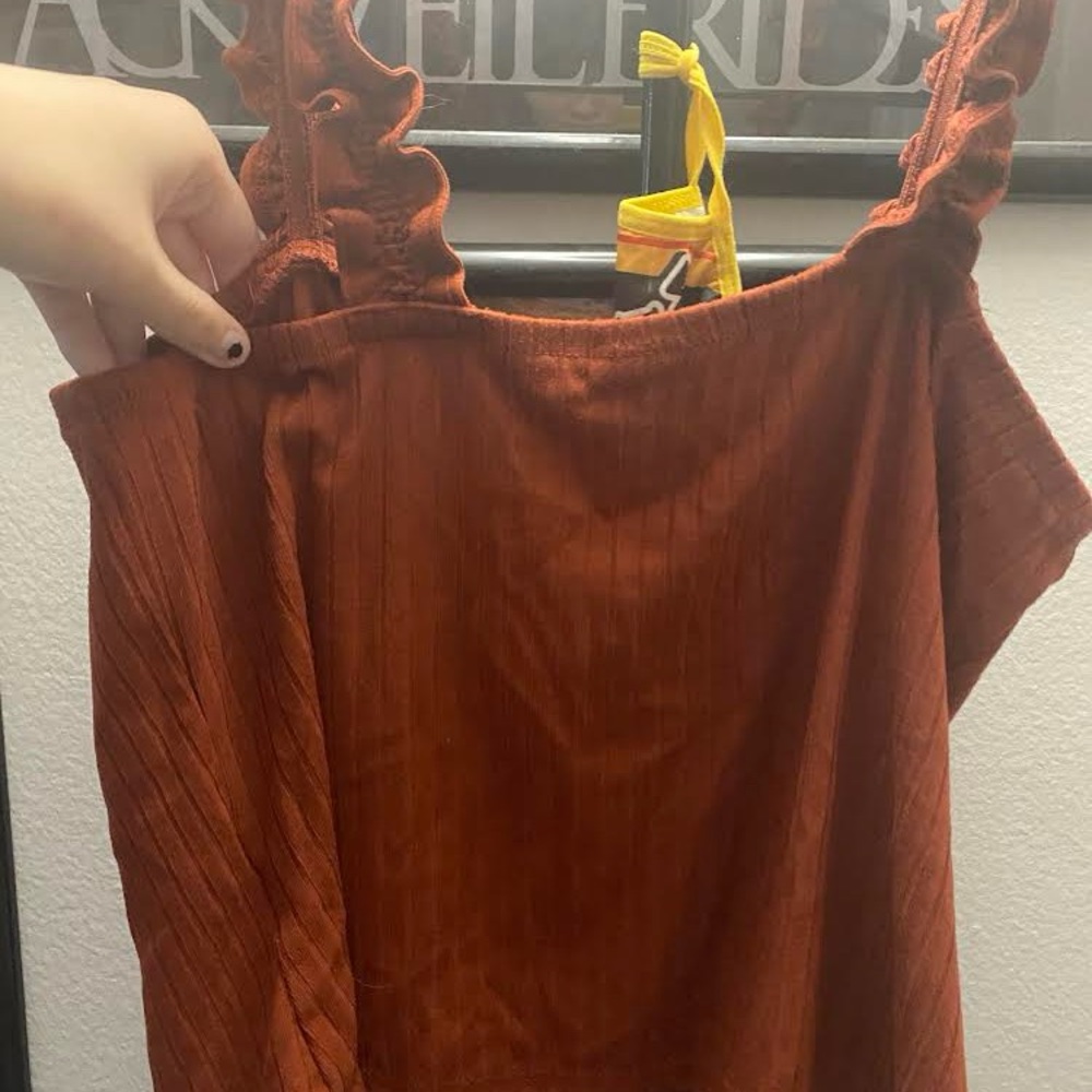 Tank top - Picture 2 of 2